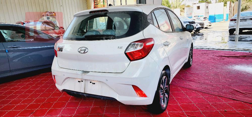 هيونداي i10
